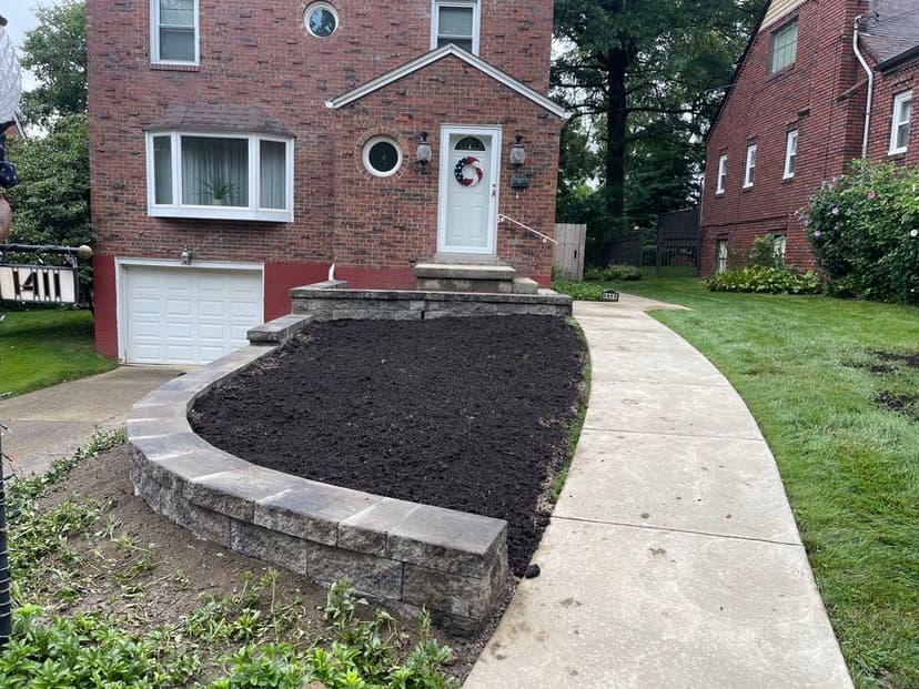 Eco-Friendly Landscaping Practices's image